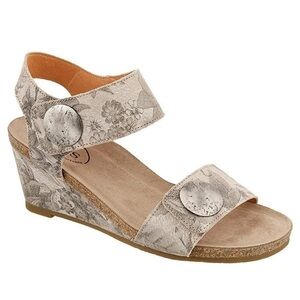 TAOS Size 10.5 Carousel 2 Stone Floral Wedge Velcro Strap Dressy Sandal Earthy